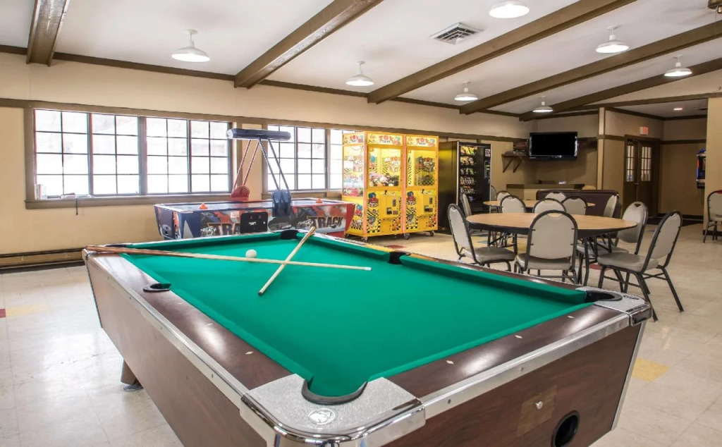 Hilton Grand Vacations Christmas Mountain Village Wisconsin