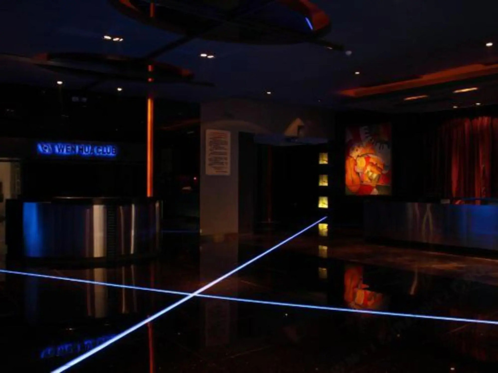 Wenhua Hotel