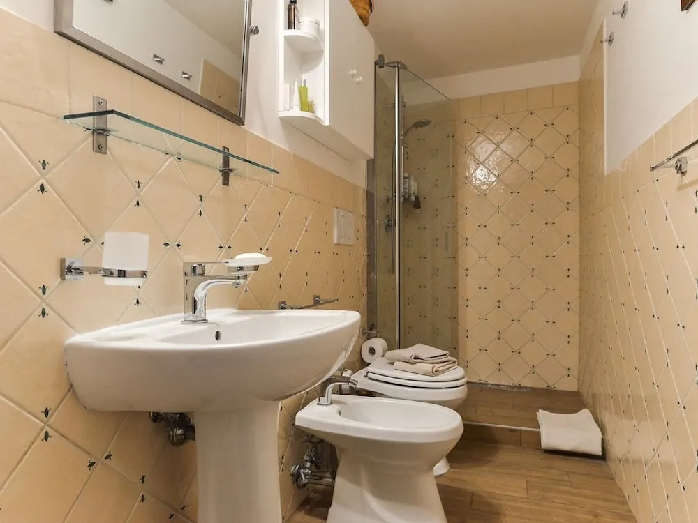 Spanish Steps Apartment