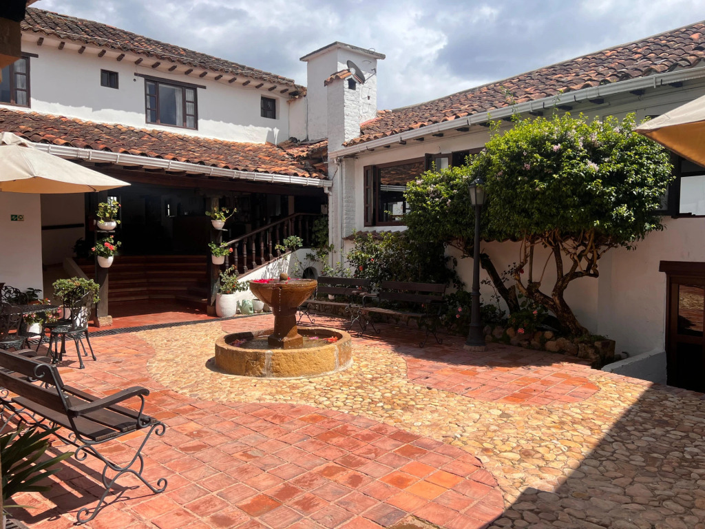 Hotel Mesón de los Virreyes