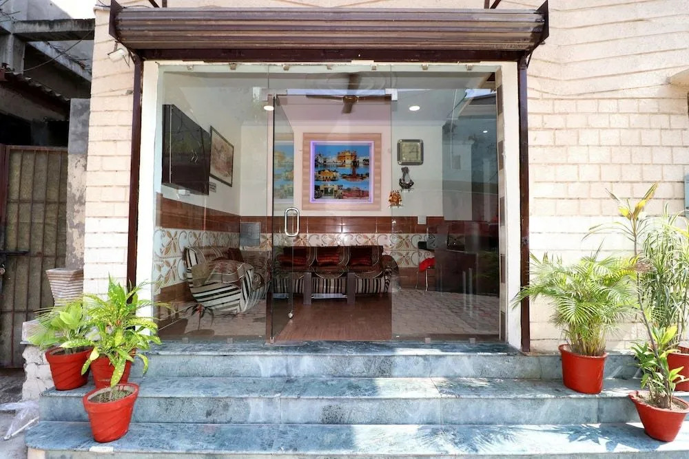 Hotel O Mall Residency