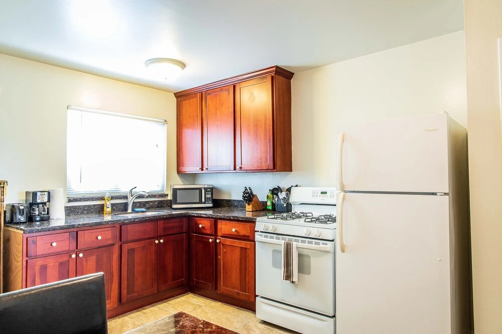 Sunny Palo Alto Two Bed