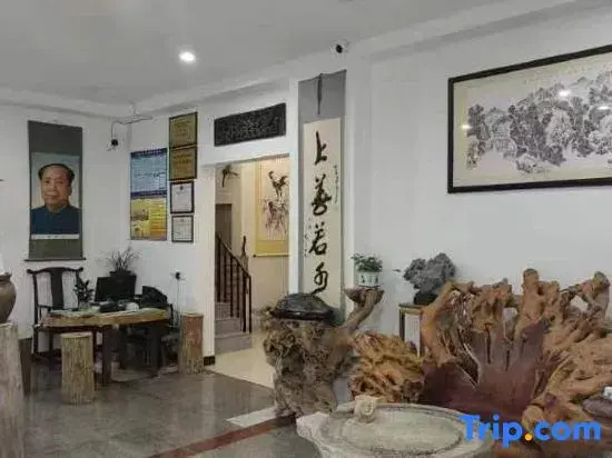 Qingfeng Mountain House Homestay