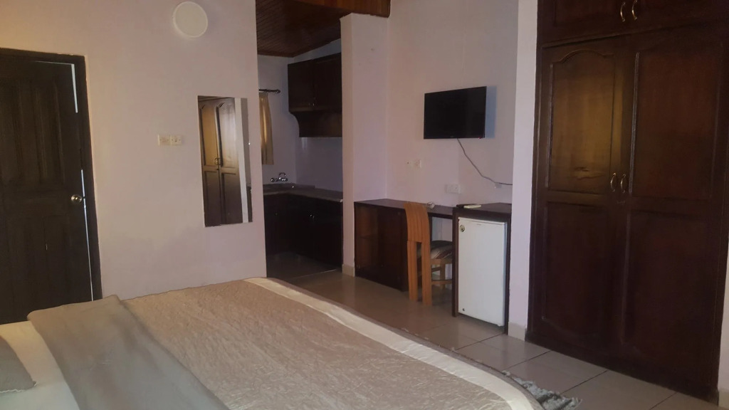 First Choice Hotel
