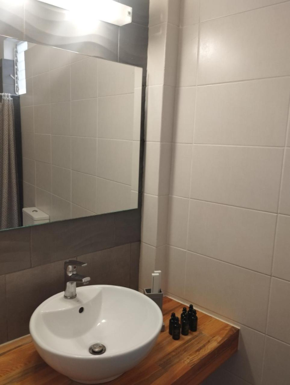 Angelika Rooms