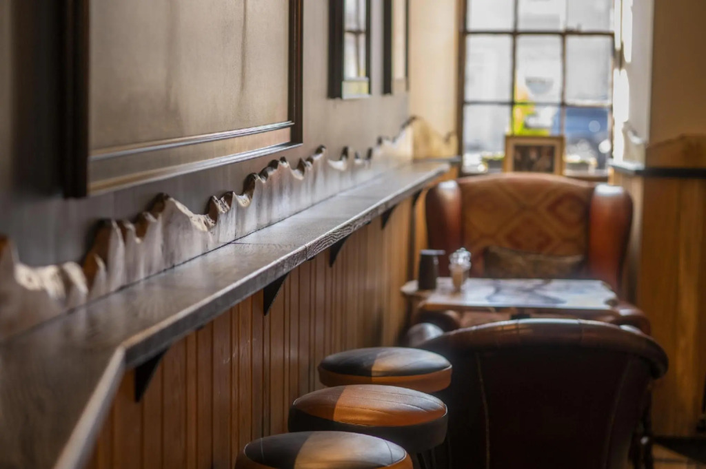 Black Bull Hotel