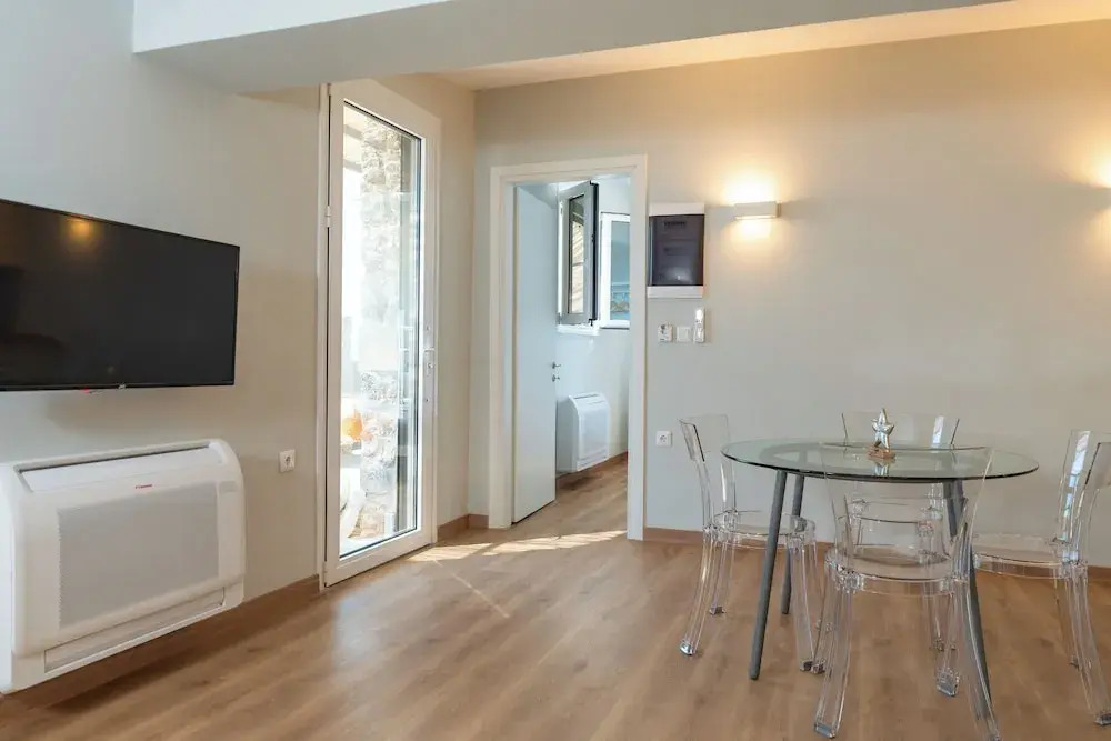 Glyfa Beach Villas