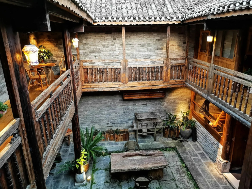Yangshuo Governor's Mansion Hotel