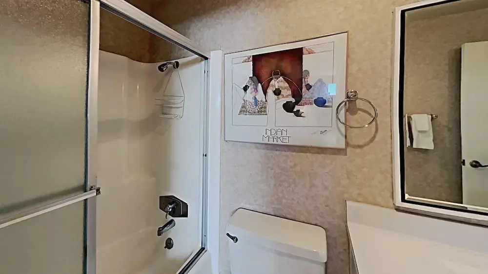 584 2 Bedroom Home