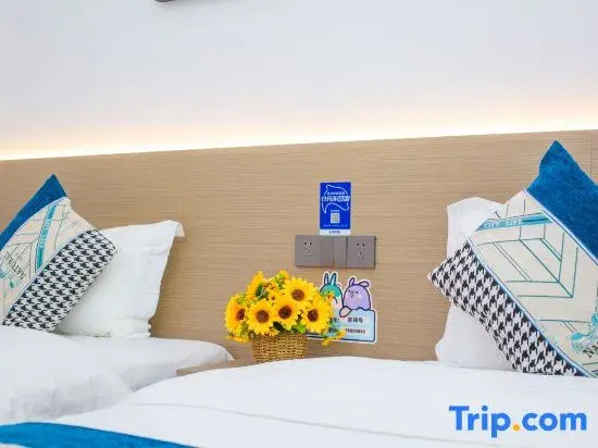 Moments With You-Inn-Ticket reservation-Itinerary customization-walk 5 mins to Tianmen mountain cableway