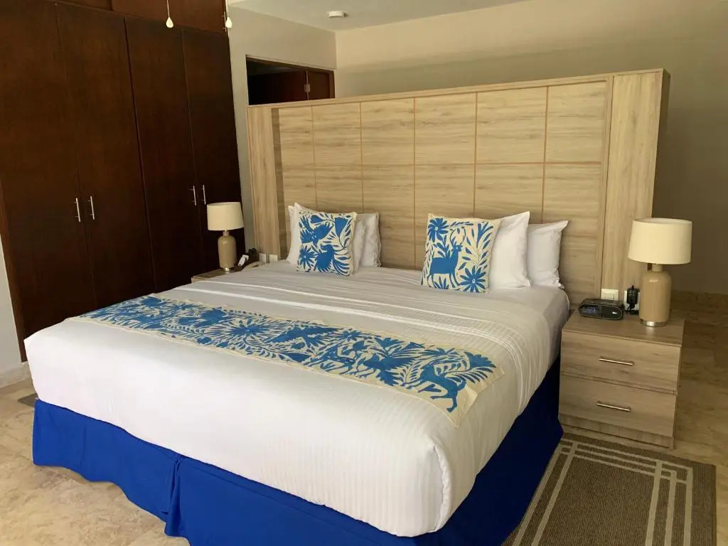 Xaha Villas Suites & Golf Resort
