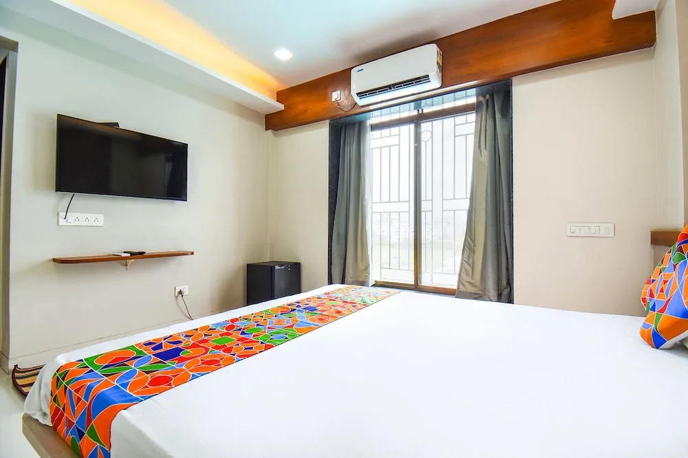 Fabhotel Prime Rajmudra