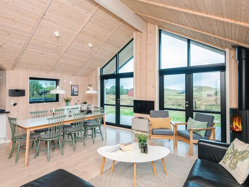 8 person holiday home in Fanø