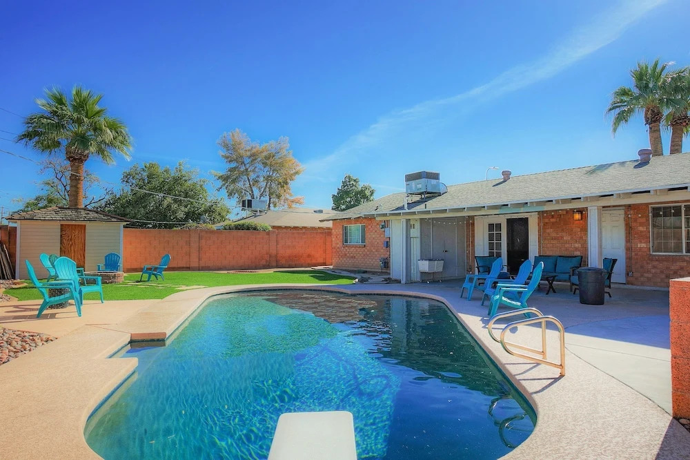 7258 E Wilshire Dr Home
