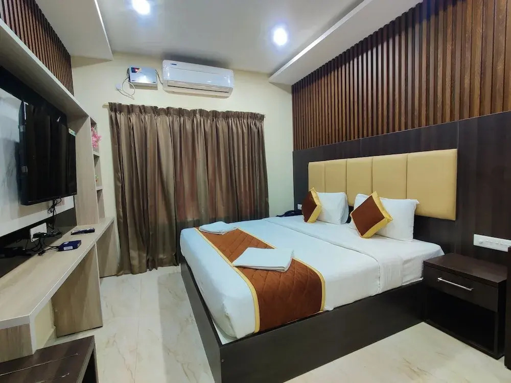 Hotel Brindavan Elite