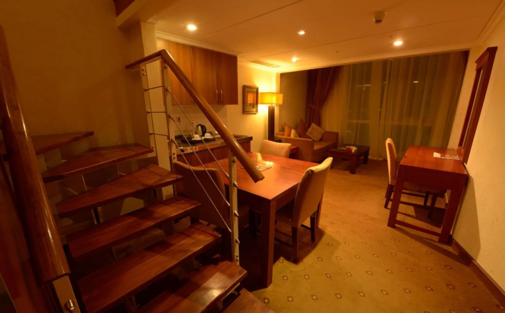 Retaj Albayt Suites