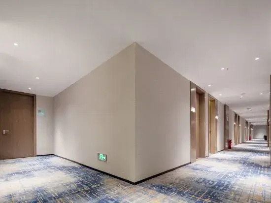 Yishang Hotel (Tuanchengshan Wanda Shop)