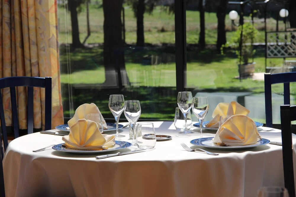 Hôtel Restaurant Logis La Méridienne