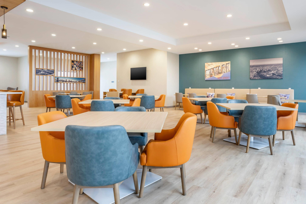 Four Points by Sheraton Newark Airport