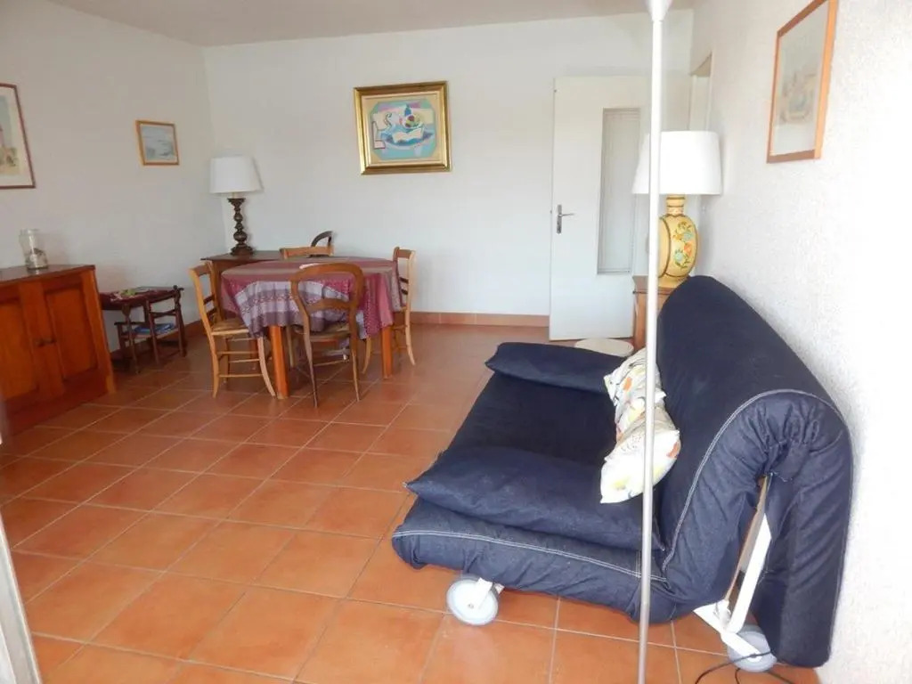 Appartement Bormes-les-Mimosas, 3 pièces, 8 personnes - FR-1-610-11