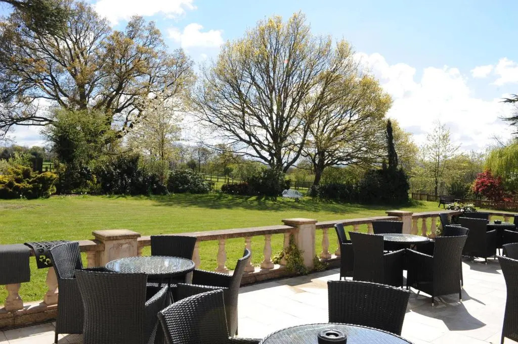 Oriel Hotel