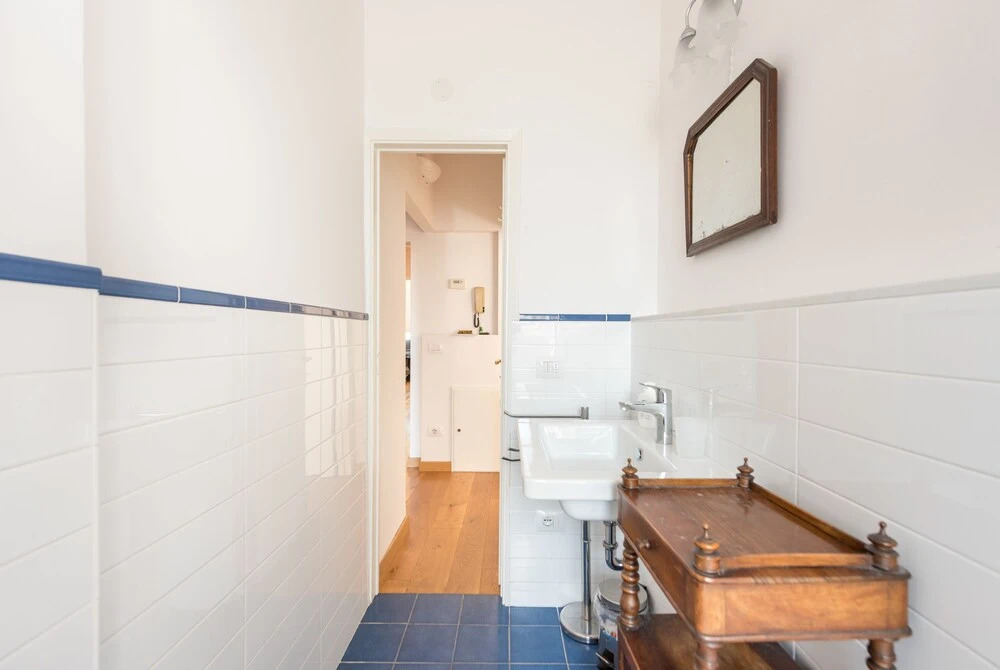 Pitti Cozy Apartment With Terrace