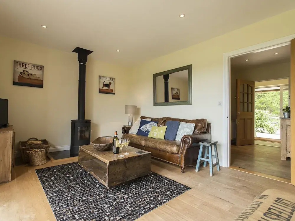 Farley Lodge