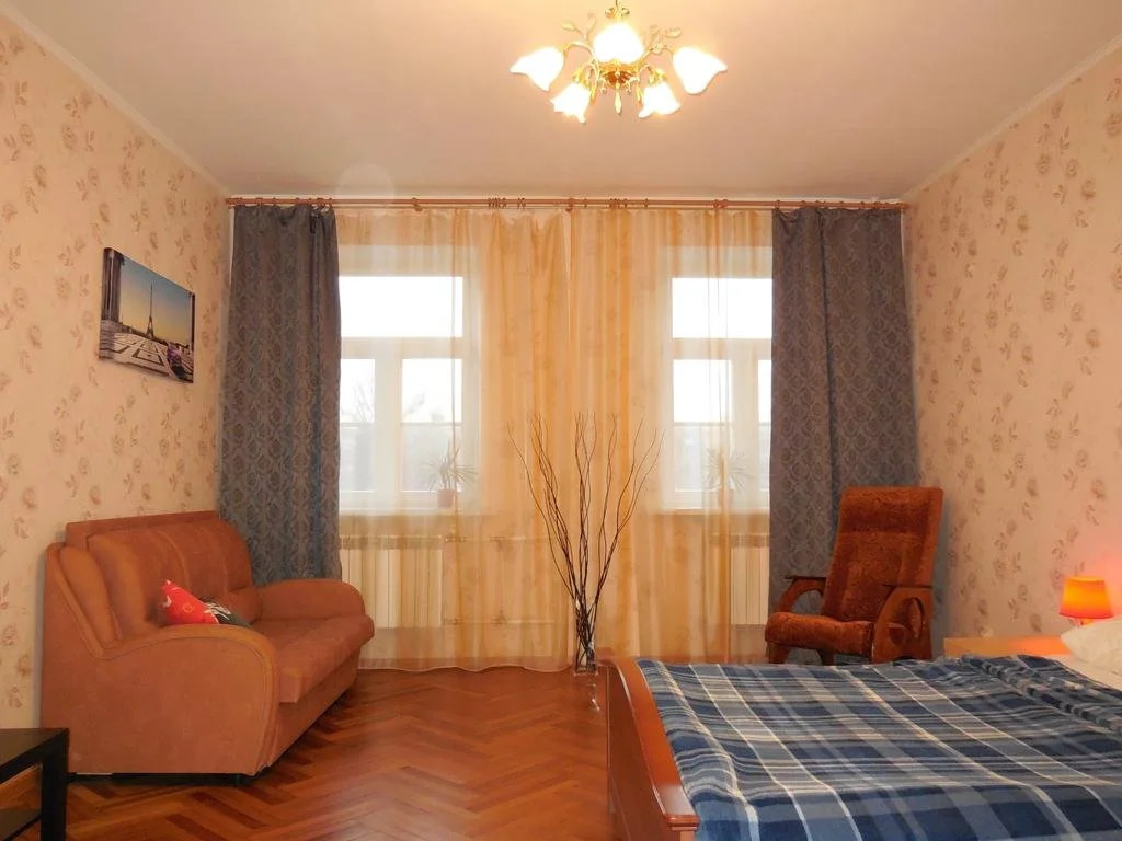 Visit Nevsky pr 182