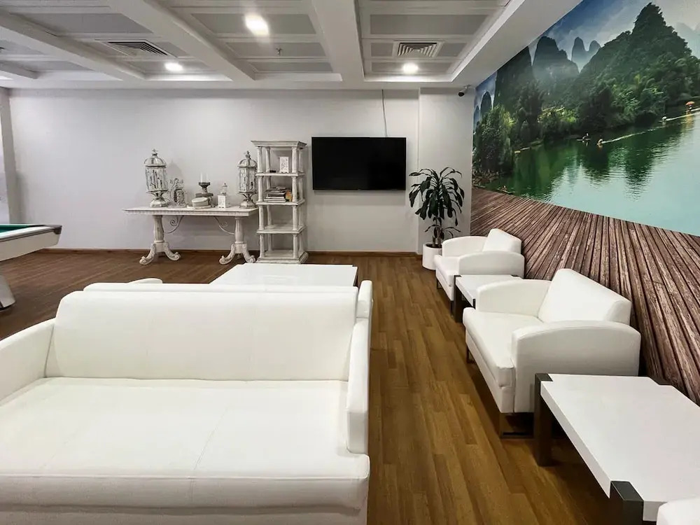 1 Bedroom in G24 - A Home Away From Home