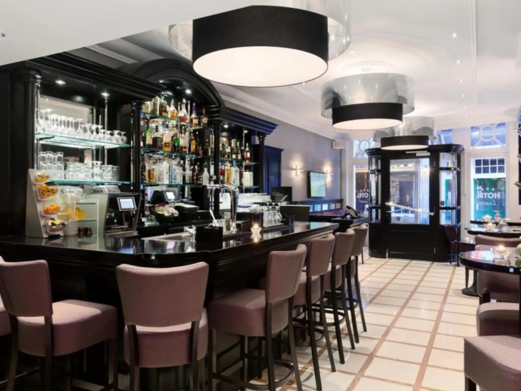 Hotel Luxer