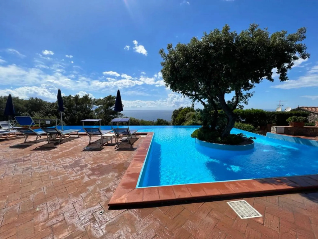 Terrace on the island of Giglio-La Ferraccia
