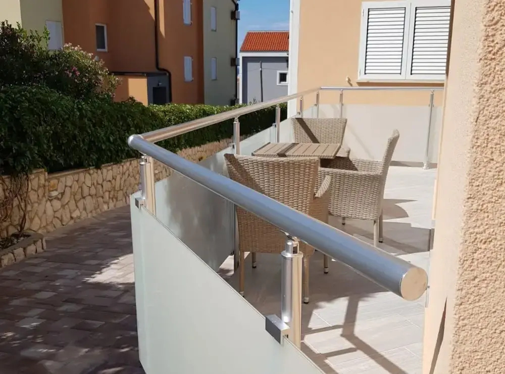 Apartments Sun Dance with heated Pool