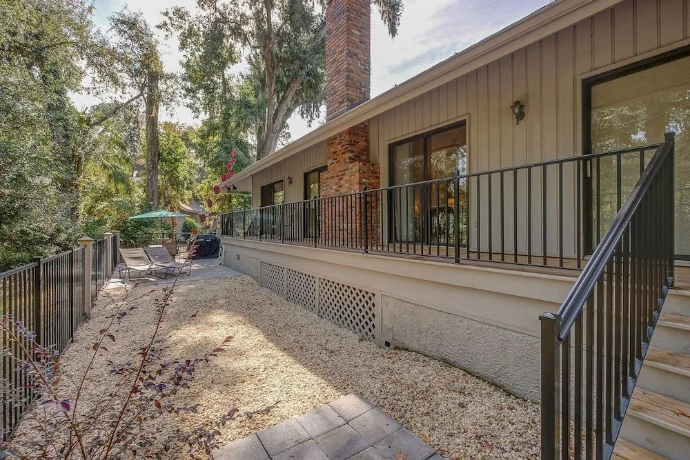 12 Fern Court