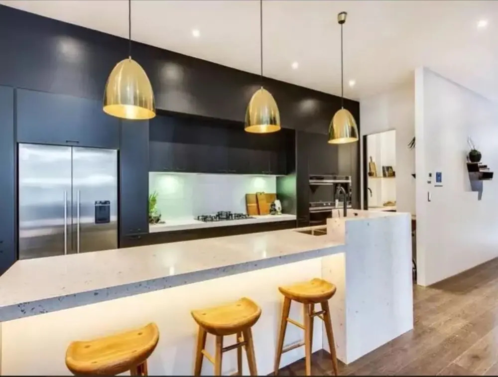 ReadySet Apartments at Glasshouse