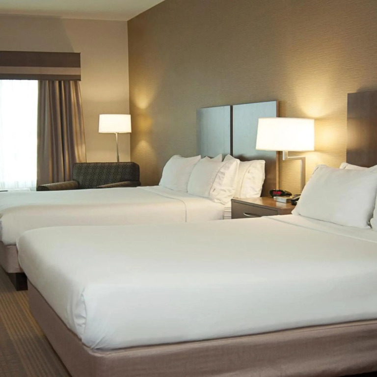Holiday Inn Express Hotel & Suites Wichita Northeast by IHG