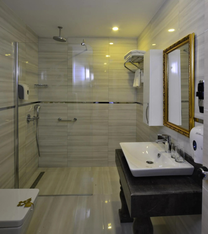 Azura Deluxe Resort & Spa - Ultra All Inclusive