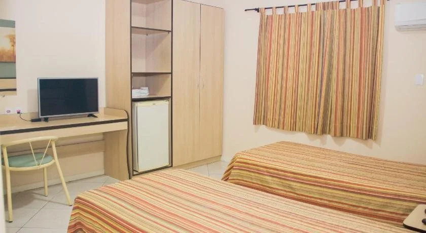 Plaza Dutra Hotel