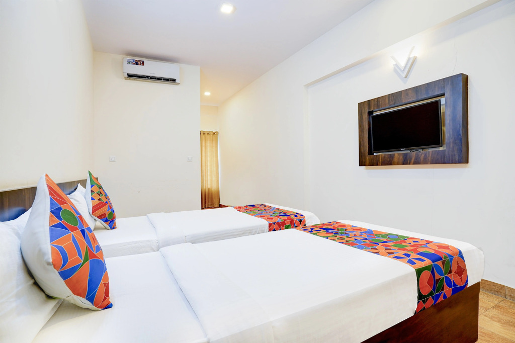 FabHotel GRK Comforts
