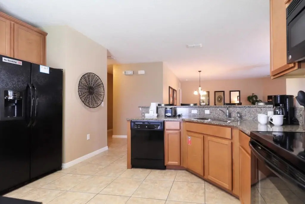 CA9109SC - 5 bedrooms - pool and spa villa, Kissimmee, US