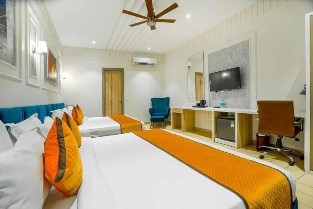 Greenwood Villa by Levelup