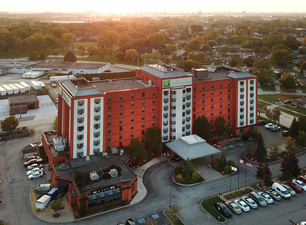 Holiday Inn Windsor - Ambassador Bridge by IHG