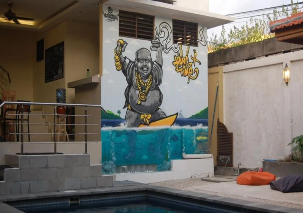 Hang Five Canggu Hostel