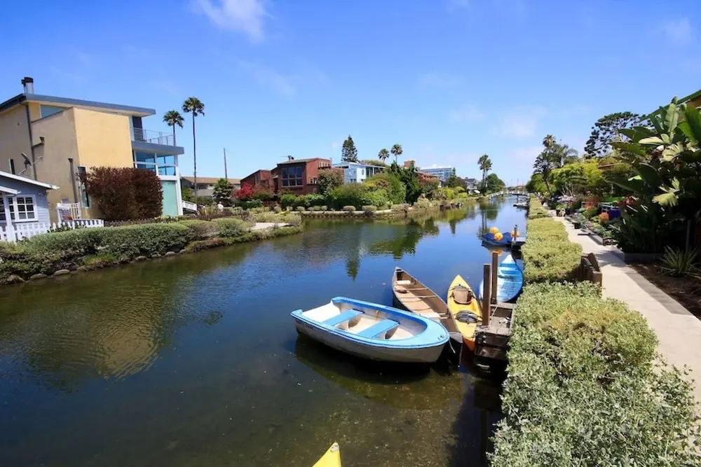 Perfect for Venice & MDR w/ 6 Beds +pool/spa/gym