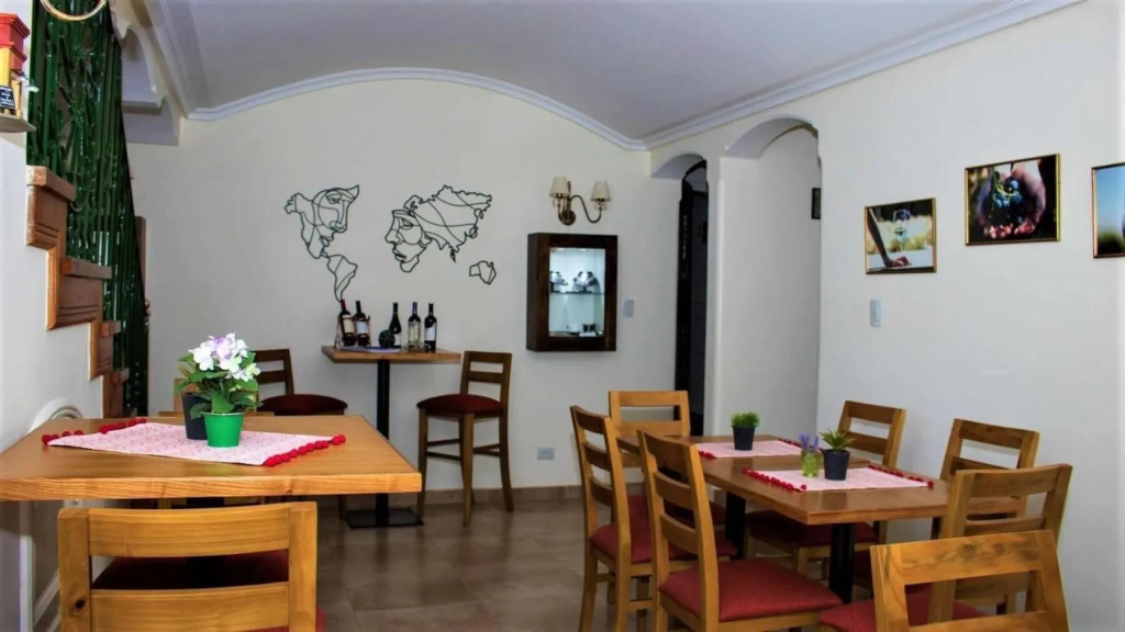 Chiara Lodge