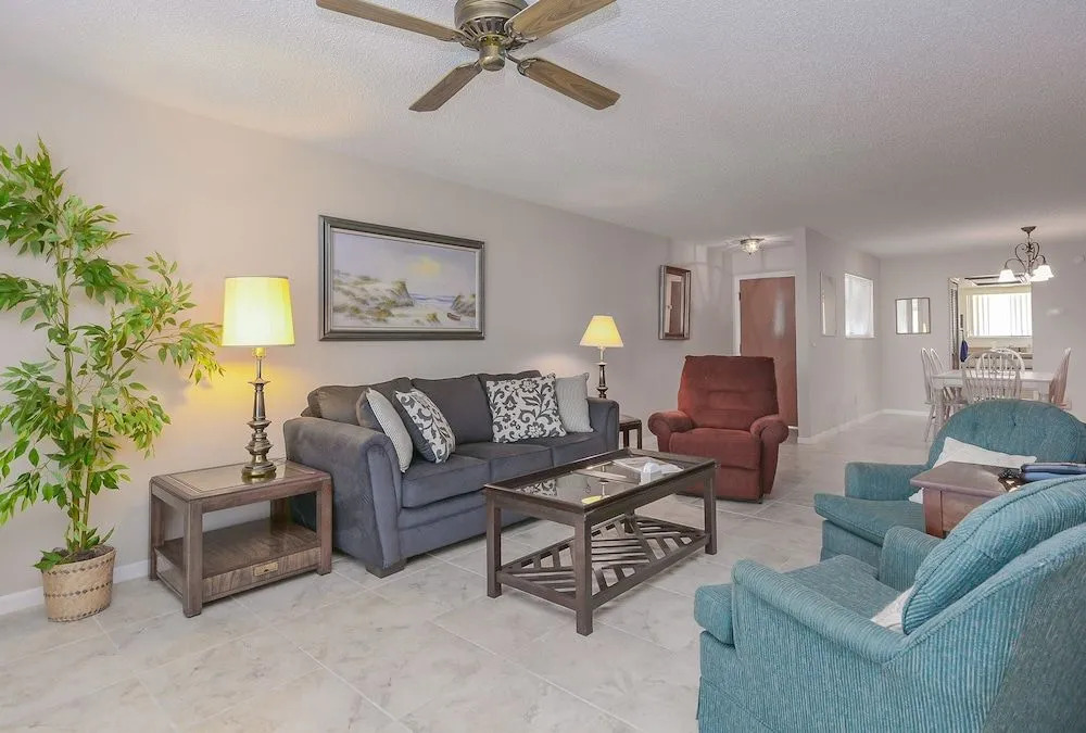 SC207 Sea Woods by RedAwning