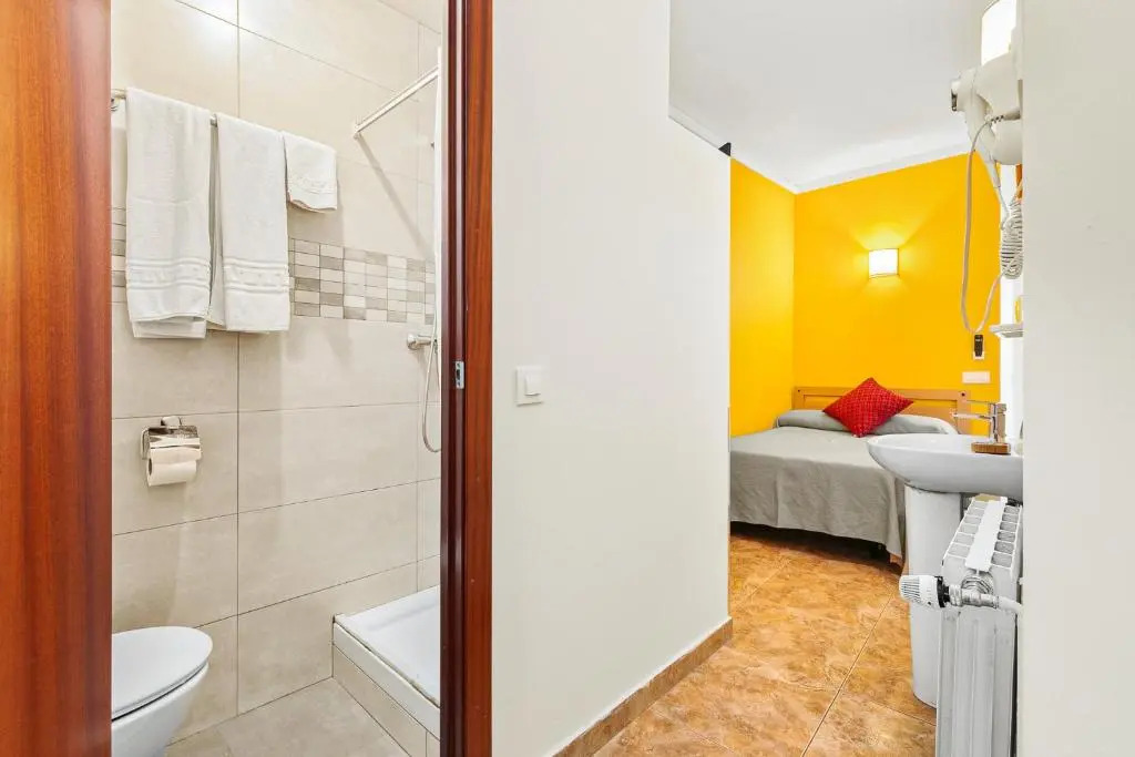 Hostal Santa Ana