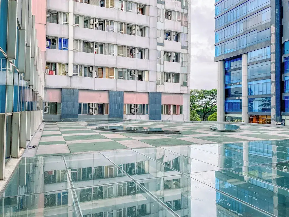Full Furnished Studio Loft with Sofa Bed Nifarro Park Apartment
