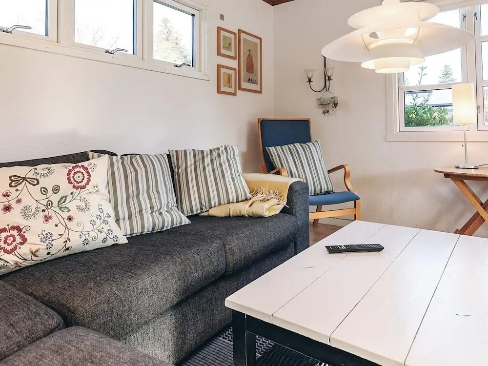 6 person holiday home in Væggerløse