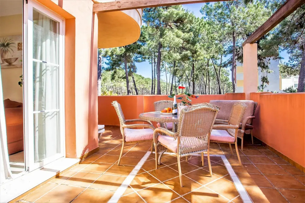 Elviria 3 bed apartment close to beach JP4D
