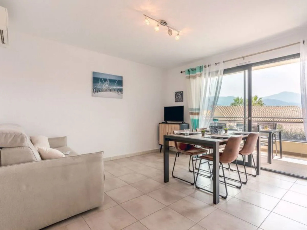 Le Clos Des Alberes 26035